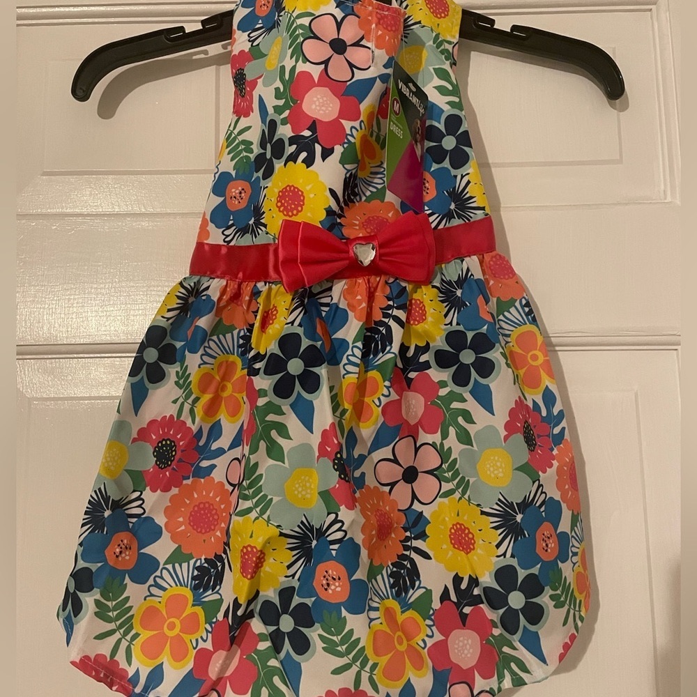 VIBRANT Life Floral Med. Dog Dress-BRAND NEW!!
